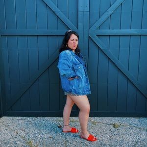 Meet your Posher, Nicole